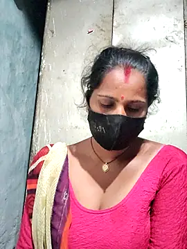 Snapshot of Hey_Ziya chatting on 09.23.25 Hey Ziya online show from 09.23.25