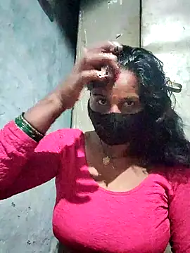 Snapshot of Hey_Ziya chatting on 10.01.25 Hey Ziya online show from 10.01.25