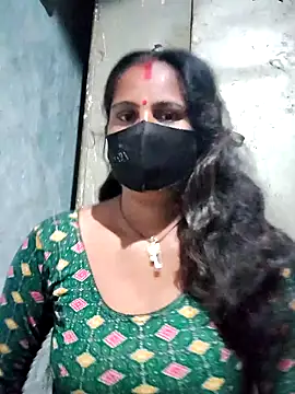 Snapshot of Hey_Ziya chatting on 10.02.25 Hey Ziya online show from 10.02.25