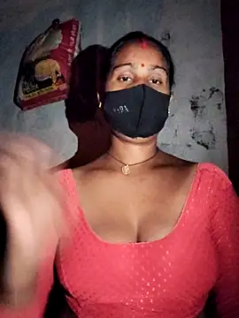 Snapshot of Hey_Ziya chatting on 10.27.25 Hey Ziya online show from 10.27.25