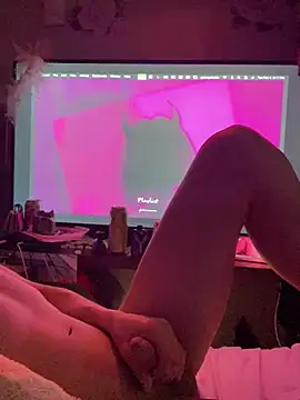 gurlnips online show from 02.05.25