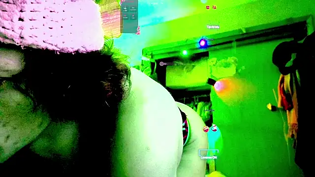 gurlnips online show from 02.08.25