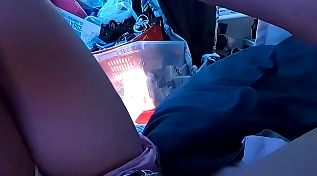 gurlnips online show from 03.06.25