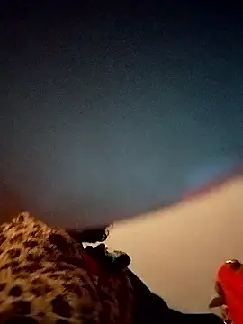 gurlnips online show from 09.24.25