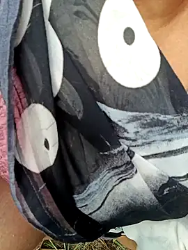 Cute Suhani online show from 09.25.25