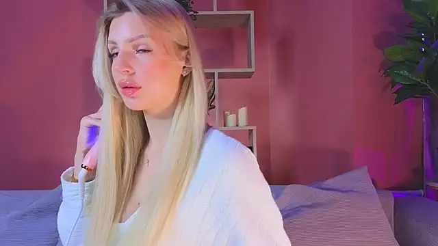 Snapshot of Grace_Gordon chatting on 11.08.25 Grace Gordon online show from 11.08.25