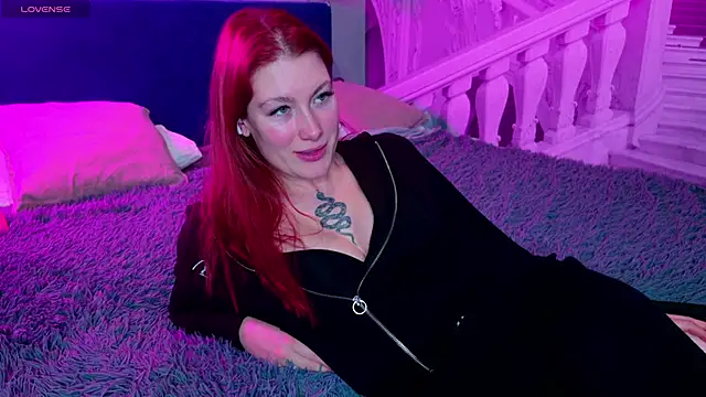 Liv Fay online show from 12.05.24