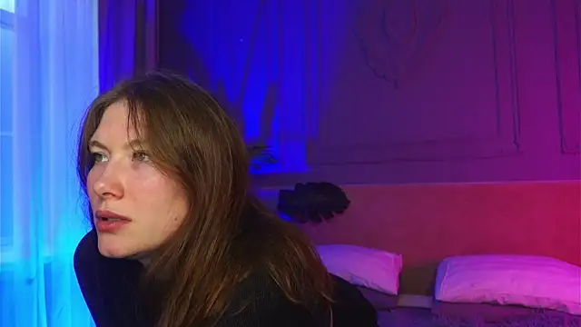 Liv Fay online show from 09.20.25