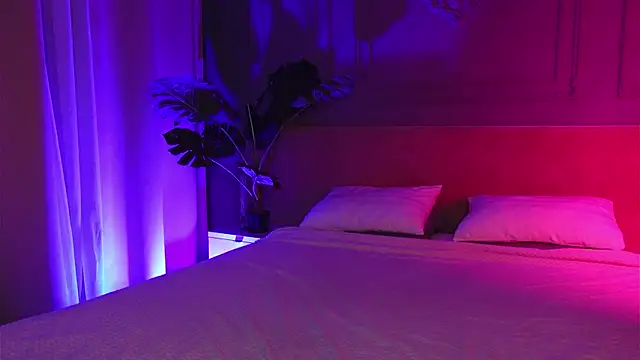 Liv Fay online show from 11.28.25