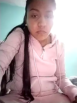 Snapshot of Tiphanydirty3 chatting on 12.31.24 Tiphanydirty3 online show from 12.31.24