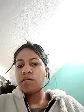 Snapshot of Tiphanydirty3 chatting on 01.25.25 Tiphanydirty3 online show from 01.25.25