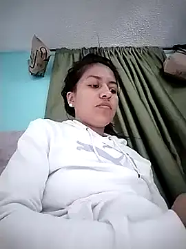 Snapshot of Tiphanydirty3 chatting on 02.25.25 Tiphanydirty3 online show from 02.25.25