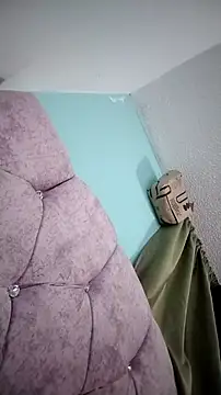 Tiphanydirty3 online show from 11.22.25