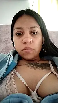 Tiphanydirty3 online show from 04.17.26