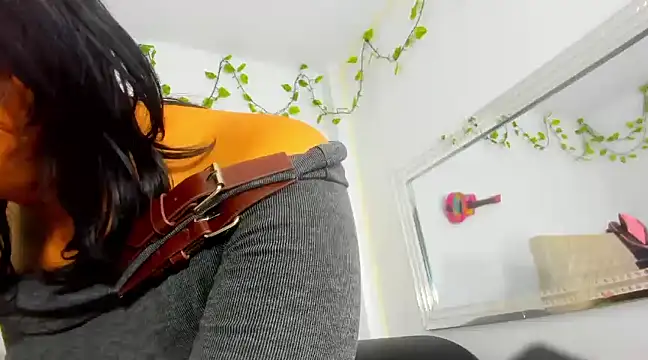 Snapshot of JazirMartinez chatting on 01.26.25 JazirMartinez online show from 01.26.25