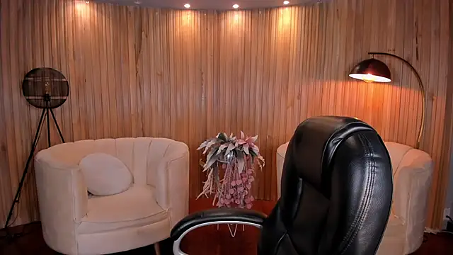 Snapshot of CelestePalmer_ chatting on 01.16.25 CelestePalmer  online show from 01.16.25