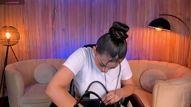 Snapshot of CelestePalmer_ chatting on 03.16.25 CelestePalmer  online show from 03.16.25