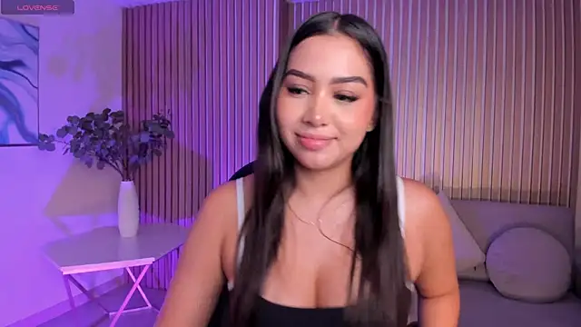 Snapshot of CelestePalmer_ chatting on 09.12.25 CelestePalmer  online show from 09.12.25