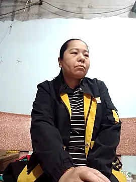 Queen 18200 online show from 11.28.25