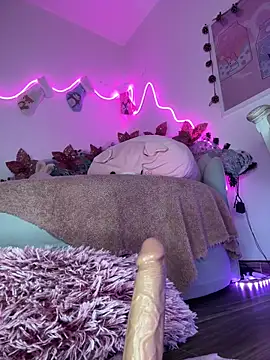 Tsuki-moon online show from 12.06.24