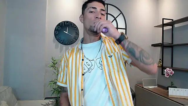 DrakeNeumann online show from 03.02.25