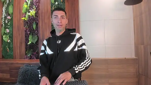 DrakeNeumann online show from 09.26.25