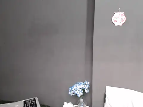 CREAMYCUPCAKExxx online show from 11.04.25