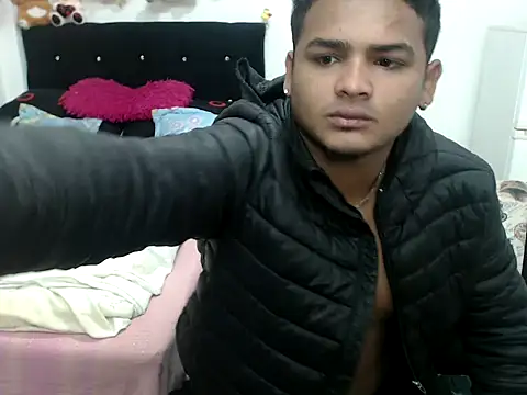 Boycuriousxxx online show from 03.04.25