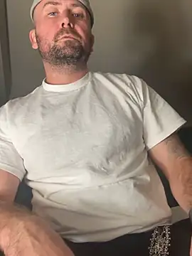 Snapshot of ChaseaA88- chatting on 10.27.25 ChaseaA88- online show from 10.27.25