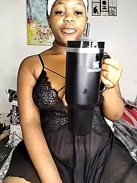 Sexymamibo online show from 10.21.25