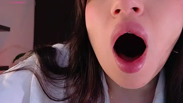 eimy22 online show from 01.27.25