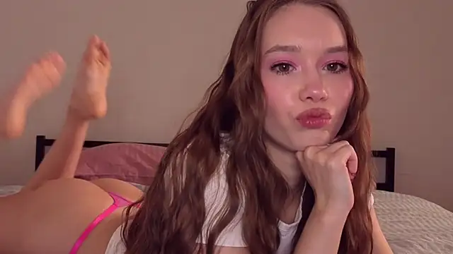 Snapshot of KateVon chatting on 03.06.26 KateVon online show from 03.06.26