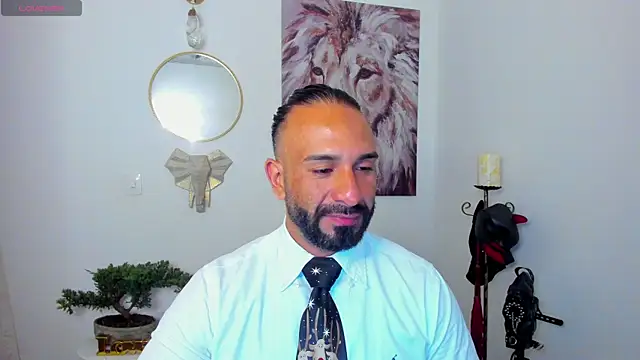 Snapshot of mr_maik chatting on 12.12.24 mr maik online show from 12.12.24