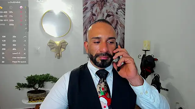 Snapshot of mr_maik chatting on 12.12.24 mr maik online show from 12.12.24