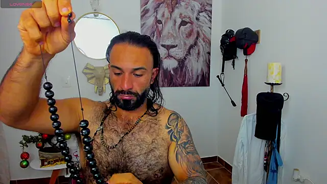 Snapshot of mr_maik chatting on 12.26.24 mr maik online show from 12.26.24