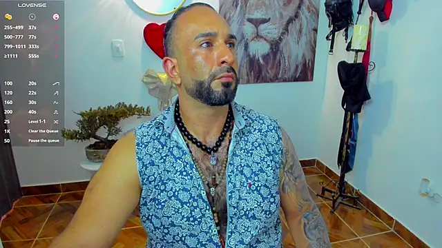 Snapshot of mr_maik chatting on 02.20.25 mr maik online show from 02.20.25