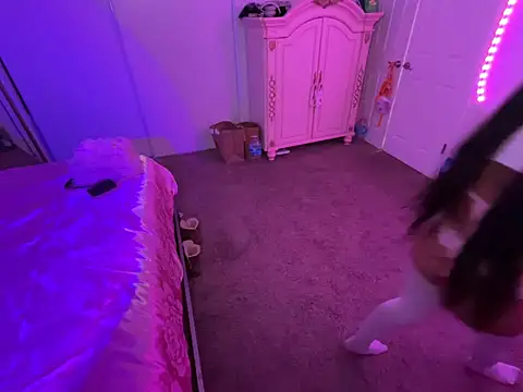 Snapshot of Onlypawzz chatting on 03.27.26 Onlypawzz online show from 03.27.26