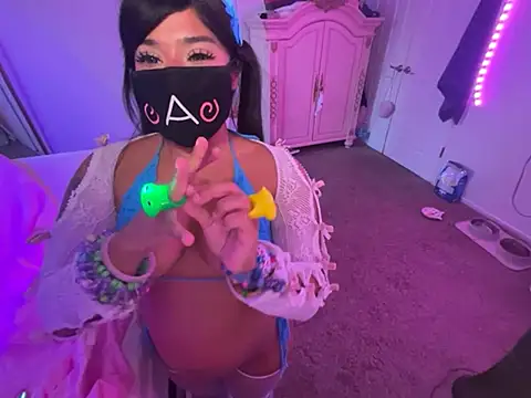 Snapshot of Onlypawzz chatting on 03.30.26 Onlypawzz online show from 03.30.26