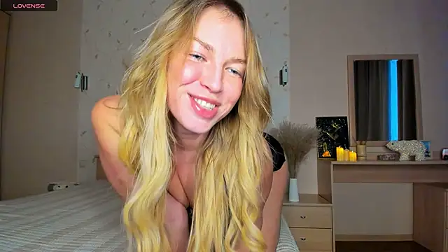Jeanne Williams online show from 01.23.25