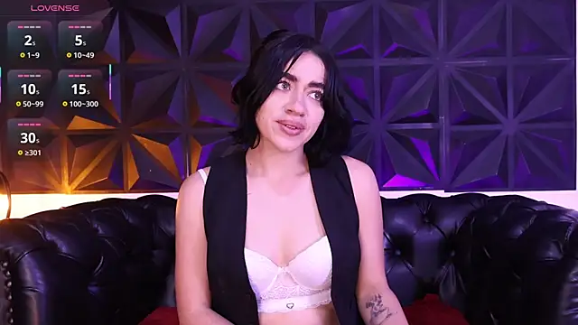 KasiaNoir  online show from 11.21.25