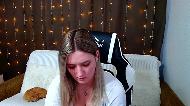 JessRosen online show from 01.10.25