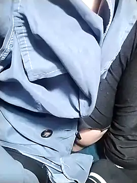 Snapshot of ngoclothingoc9en chatting on 03.17.25 ngoclothingoc9en online show from 03.17.25