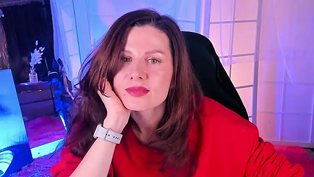 April o Nill online show from 12.19.25