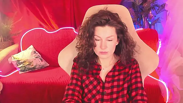 Snapshot of April_o_Nill chatting on 02.14.26 April o Nill online show from 02.14.26