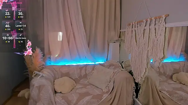  Rose Charming  online show from 12.14.24