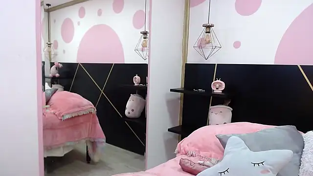 DanniAbbey online show from 01.31.25