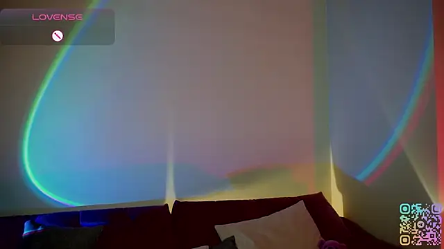 Snapshot of MickeyMyers chatting on 10.25.25 MickeyMyers online show from 10.25.25