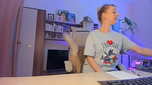 LylithSkye online show from 04.06.26