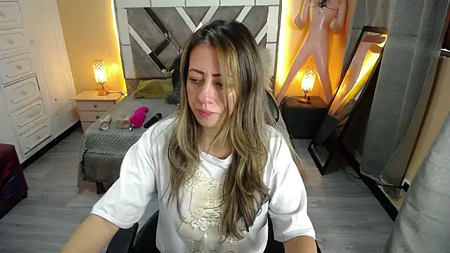 miss hanna07 online show from 01.22.25