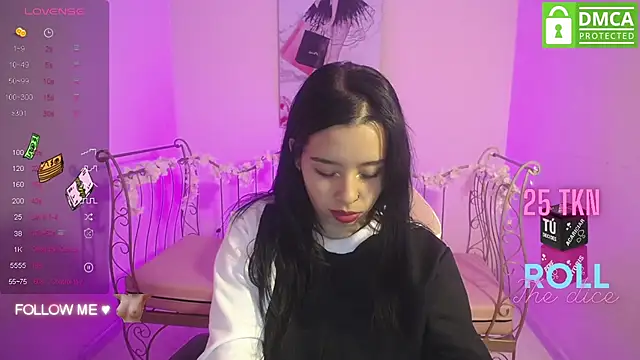 Mia Lopez  online show from 02.23.25